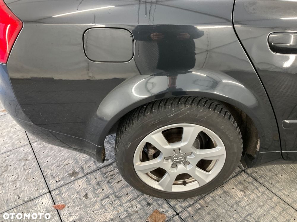 Audi A4 Limousine - 15