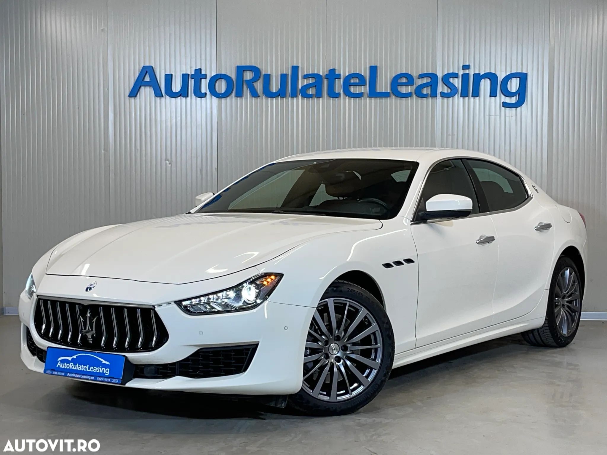 Maserati Ghibli GT Hybrid - 1
