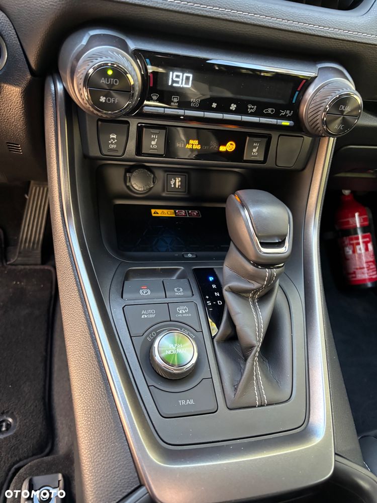Toyota RAV4 2.5 Plug-In Hybrid GR Sport 4x4 - 14