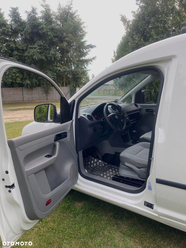 Volkswagen Caddy Maxi - 14