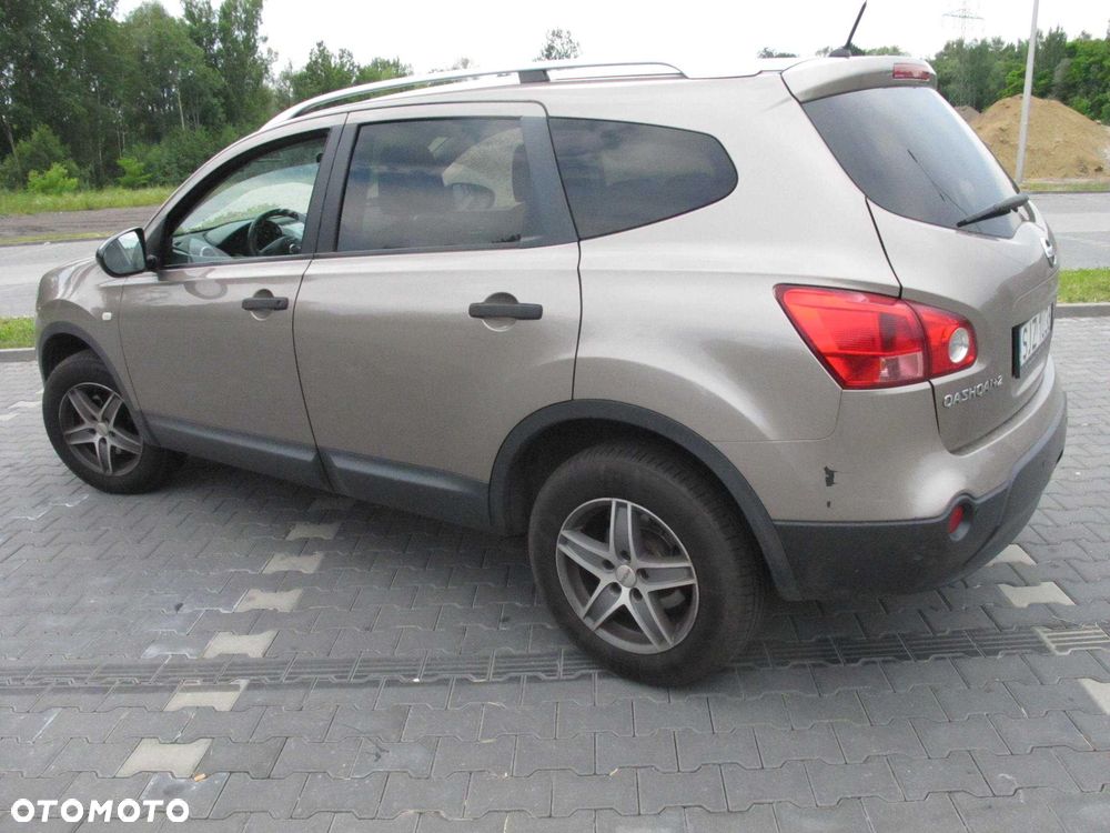 Nissan Qashqai+2 - 3