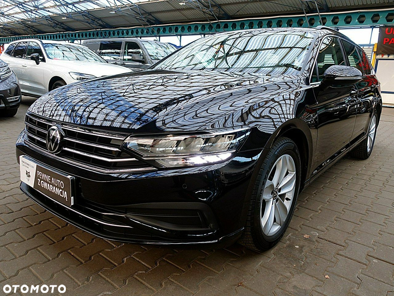 Volkswagen Passat - 9