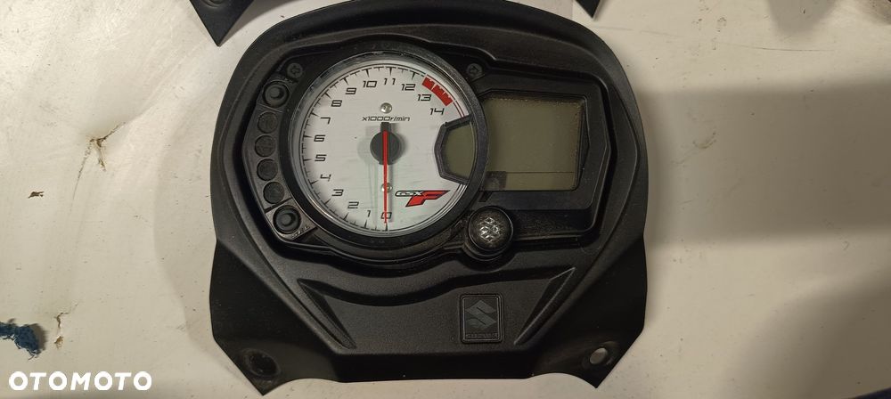 SUZUKI GSXF 1250 650  GSXR BANDIT LICZNIK ZEGARY - 12