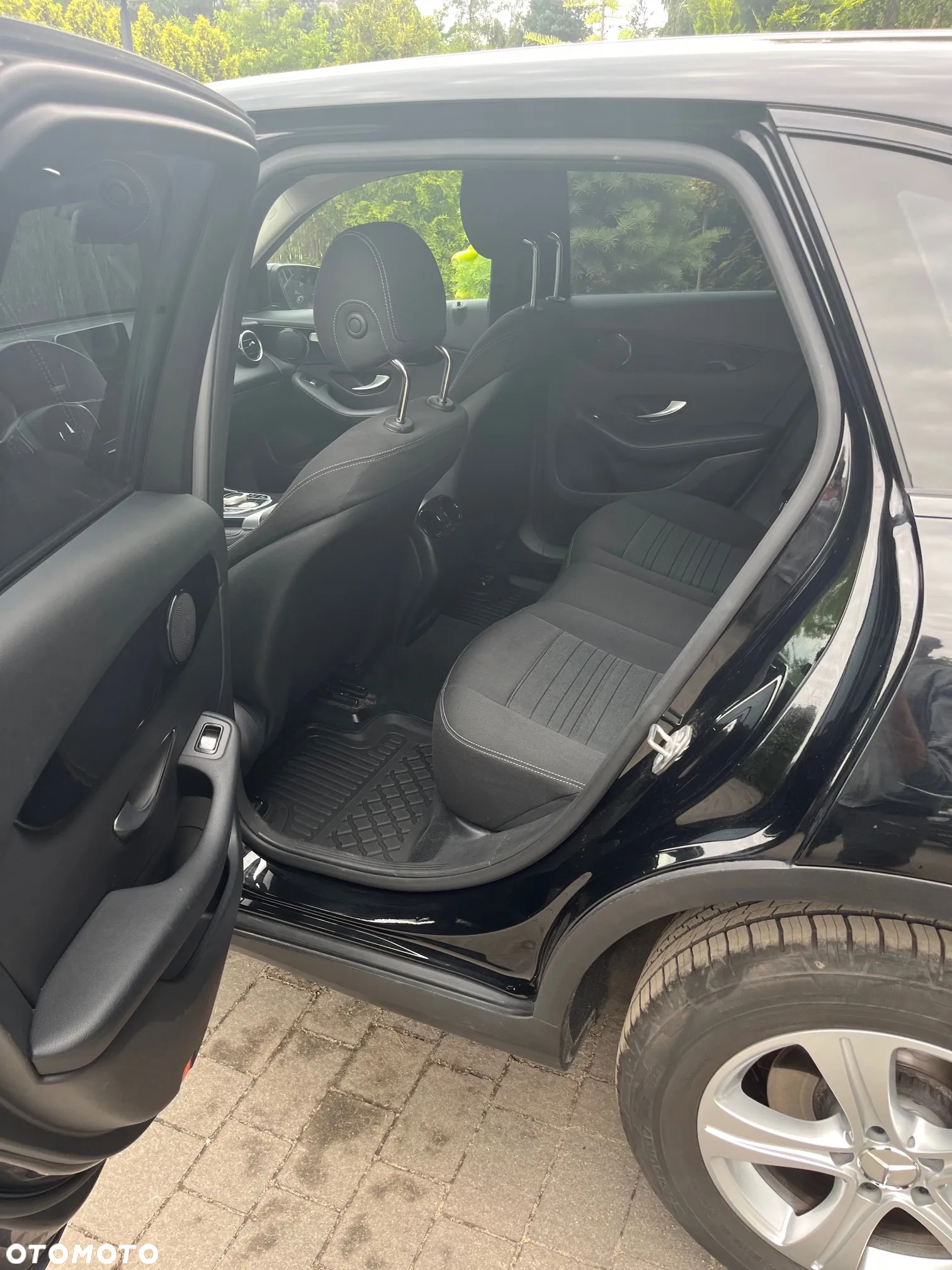 Mercedes-Benz GLC 220 d 4-Matic - 3
