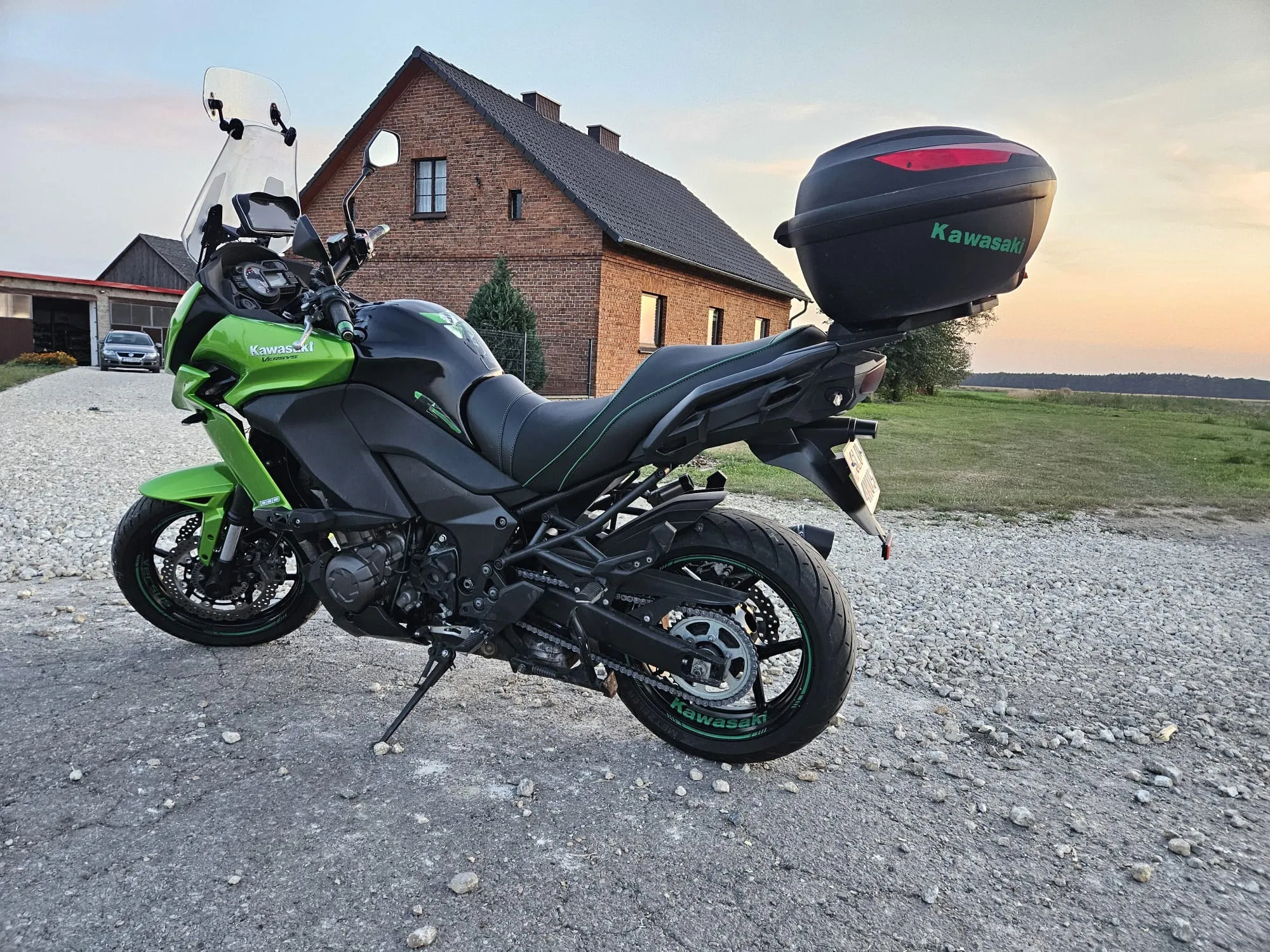 Kawasaki Versys 1000 - 9