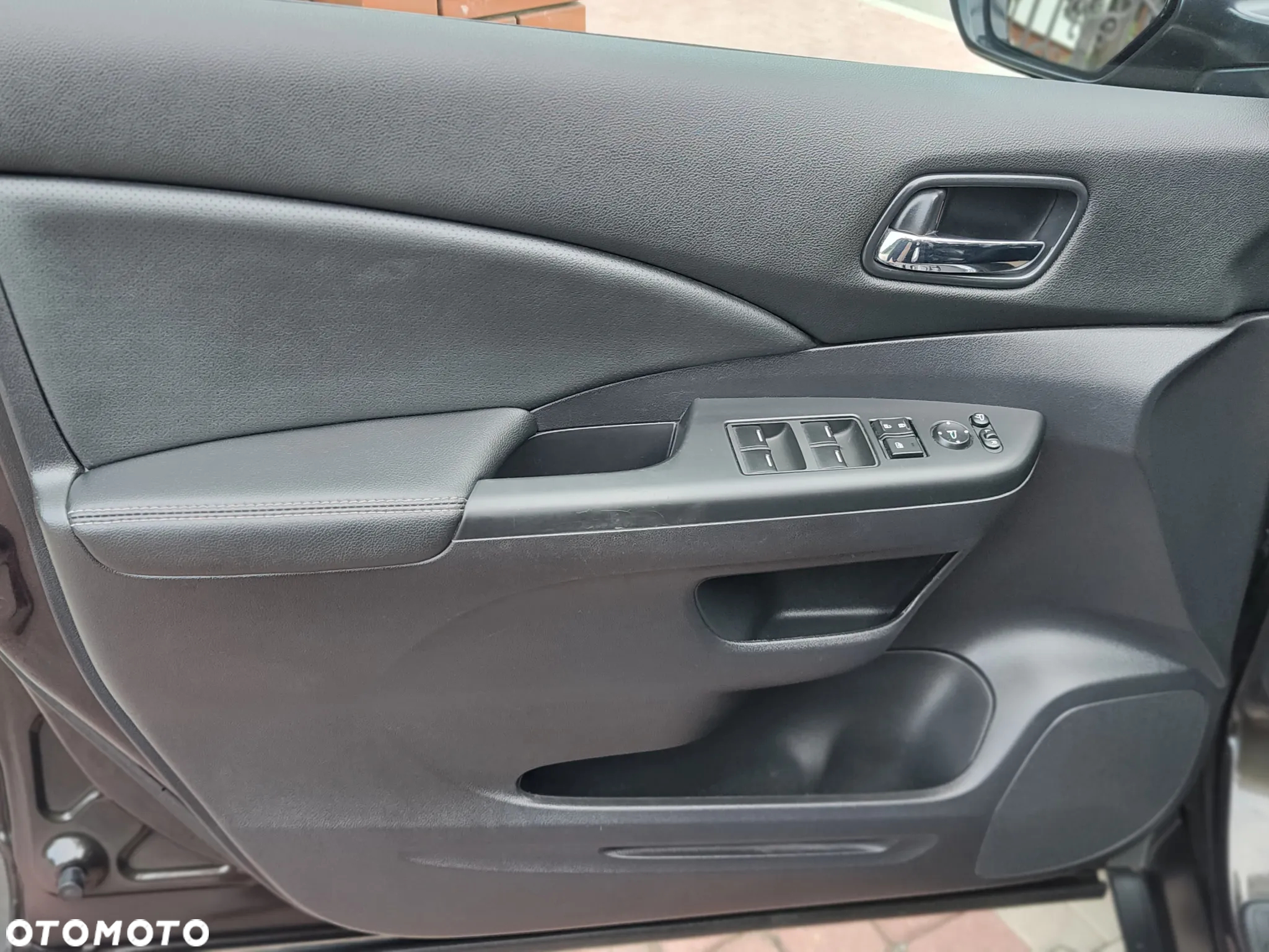 Honda CR-V 2.0 Lifestyle - 22