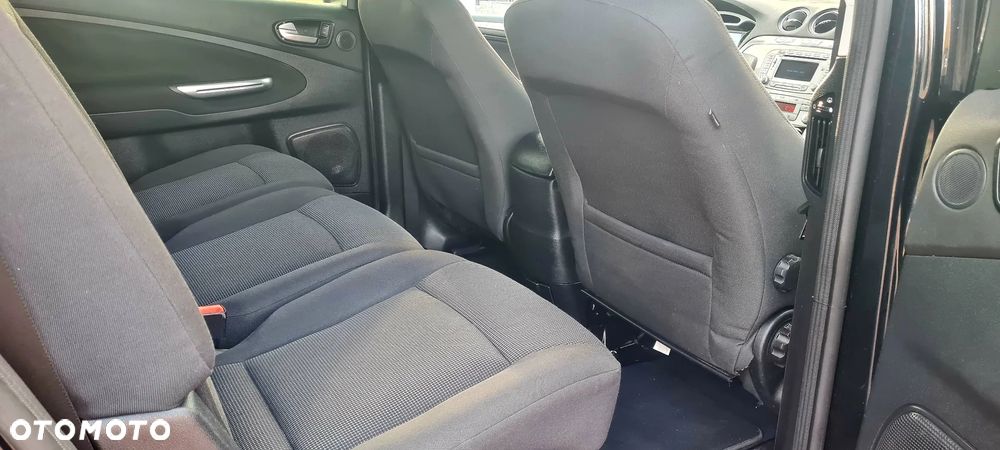 Ford S-Max 2.3 Titanium - 22