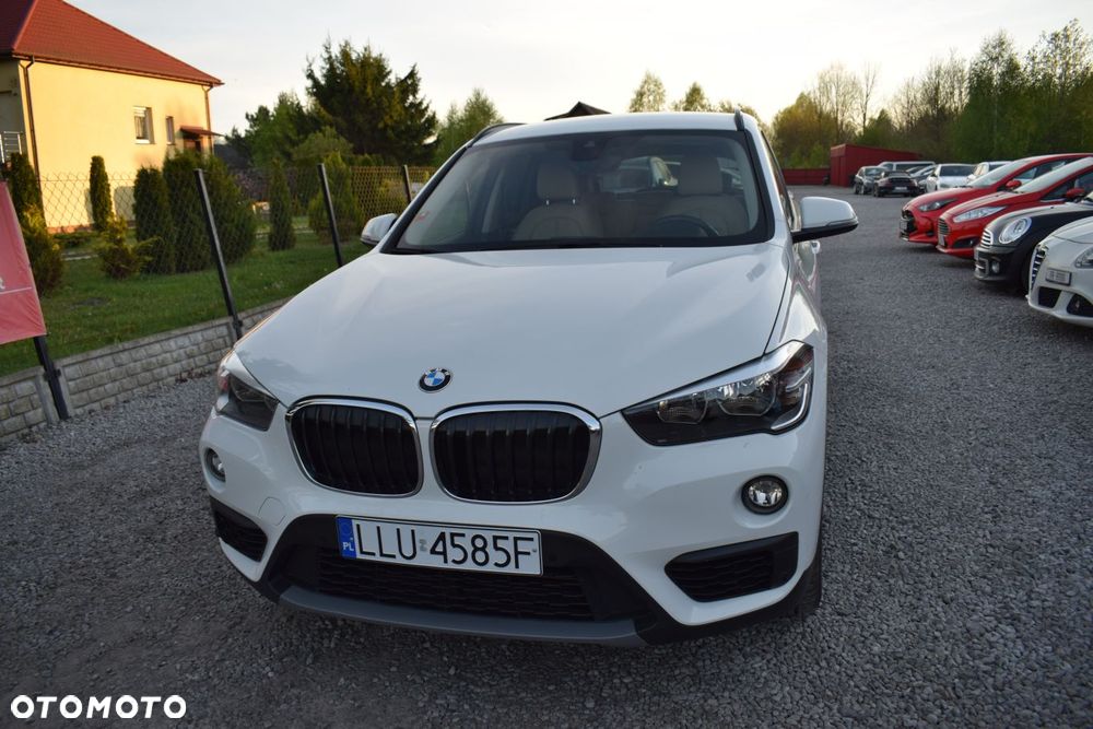 BMW X1 xDrive18d - 1