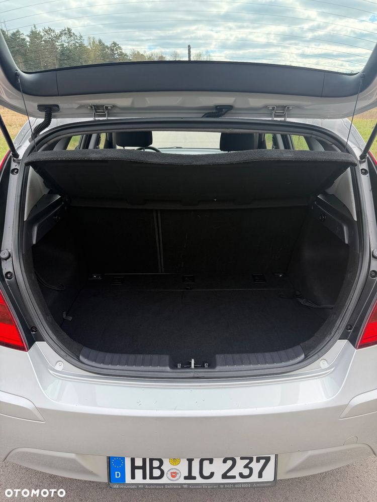 Hyundai i30 1.4 Edition 20 - 9