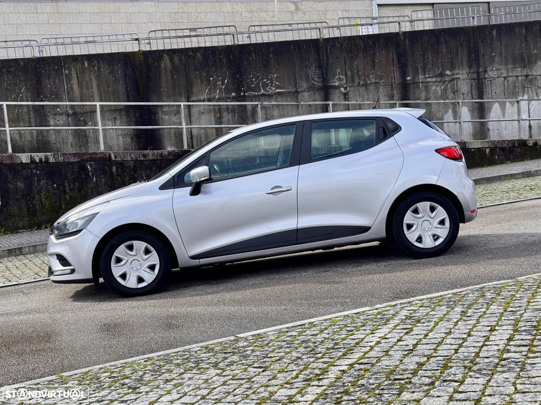 Renault Clio 1.5 dCi Confort 82g - 9