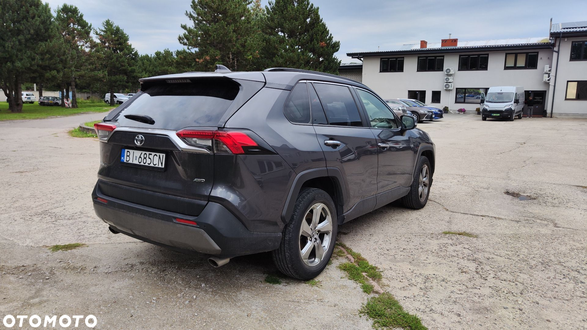 Toyota RAV4 - 5