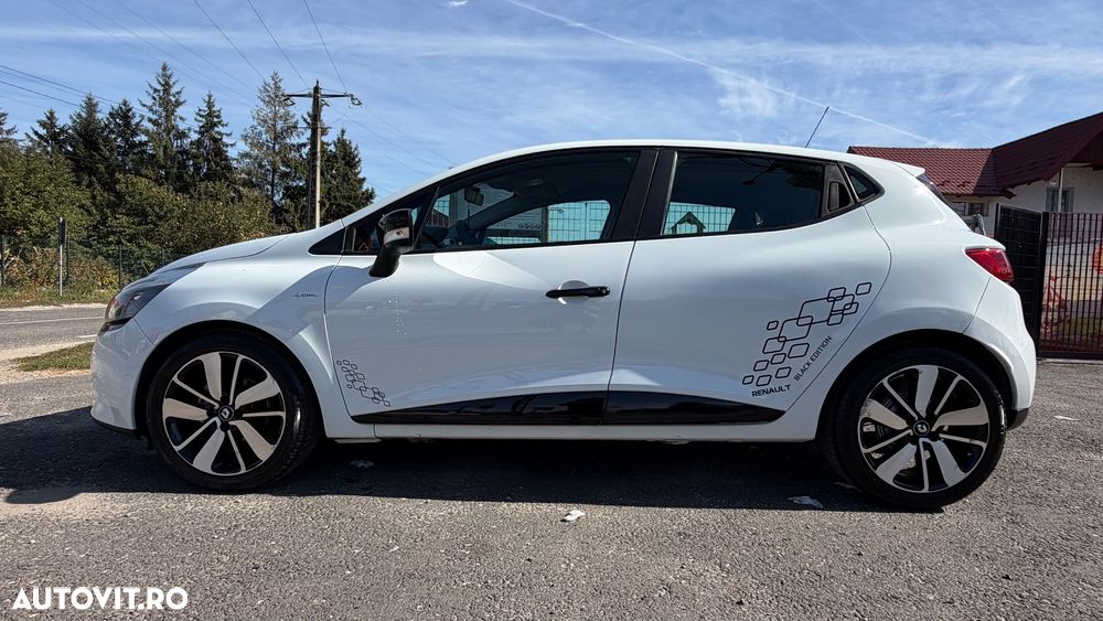Renault Clio - 29