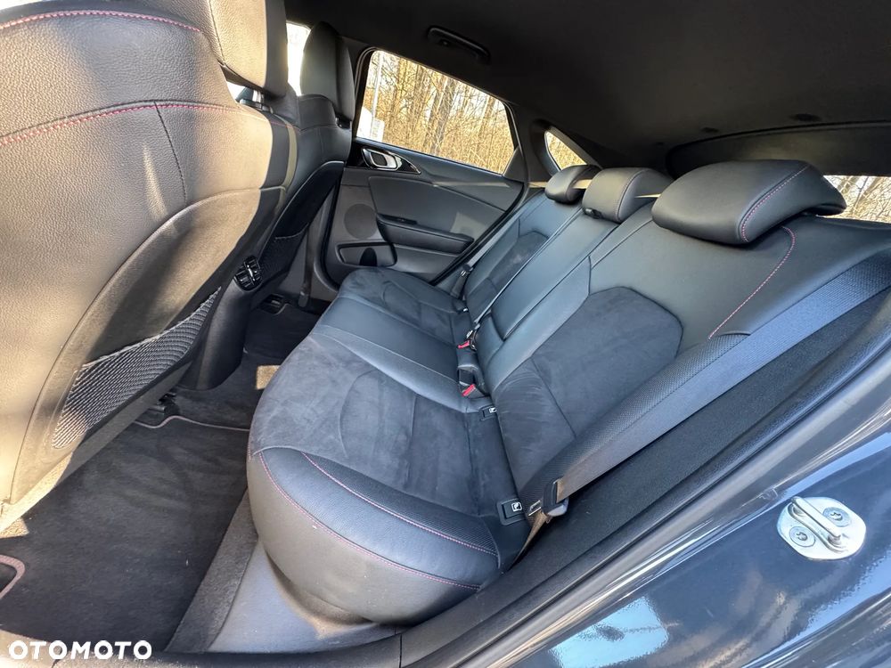 Kia ProCeed 1.6 T-GDI DCT7 OPF GT - 29