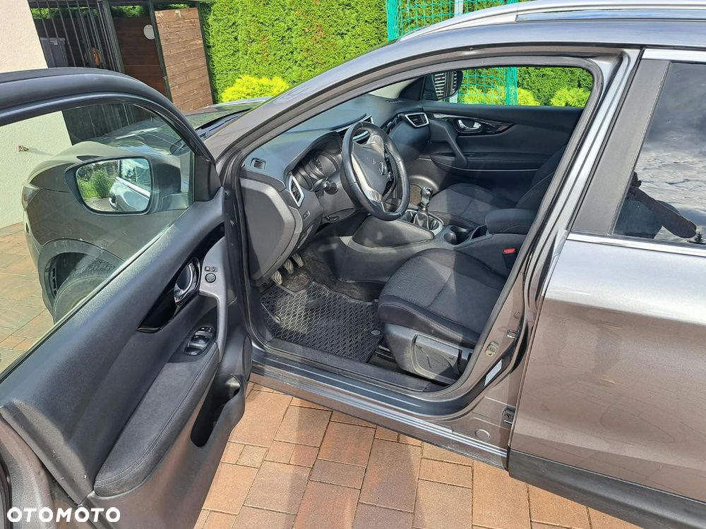 Nissan Qashqai 1.5 dCi N-Connecta - 12