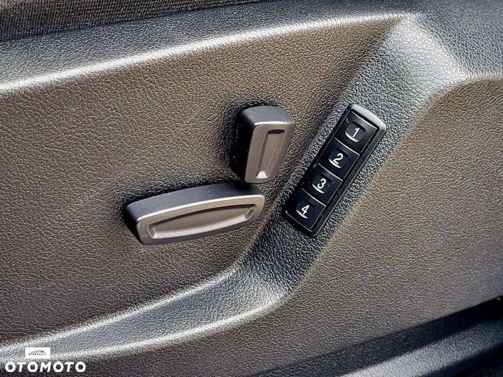 Ford S-Max - 23