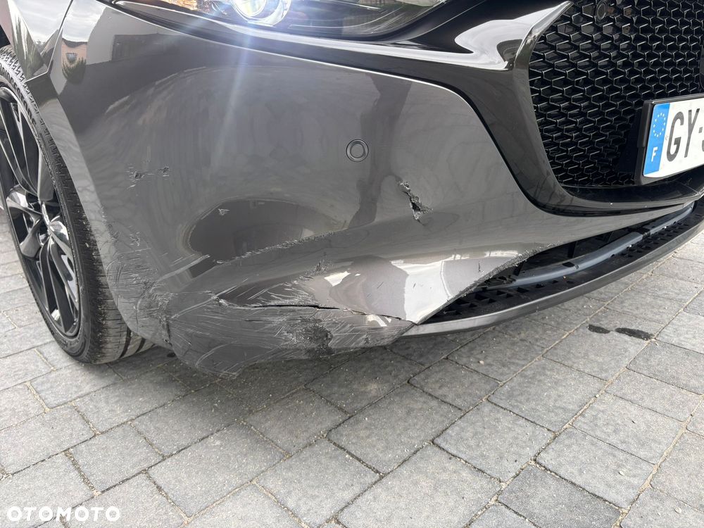 Mazda 3 e-SKYACTIV-G 122 M HYBRID DRIVE HOMURA - 9