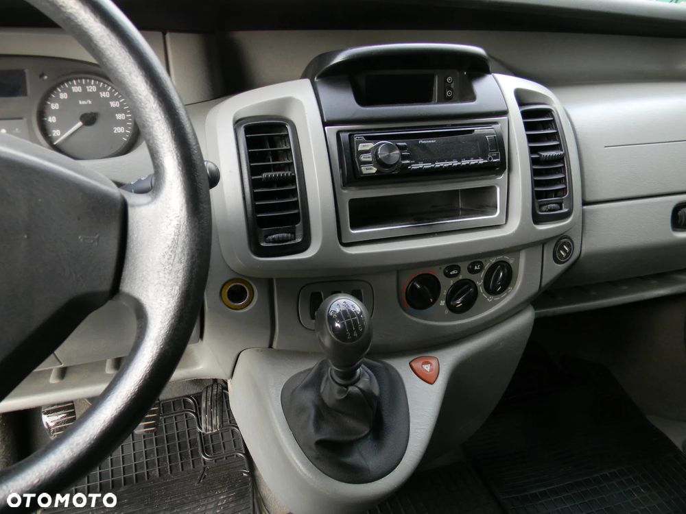 Renault Trafic Passenger Expression - 33