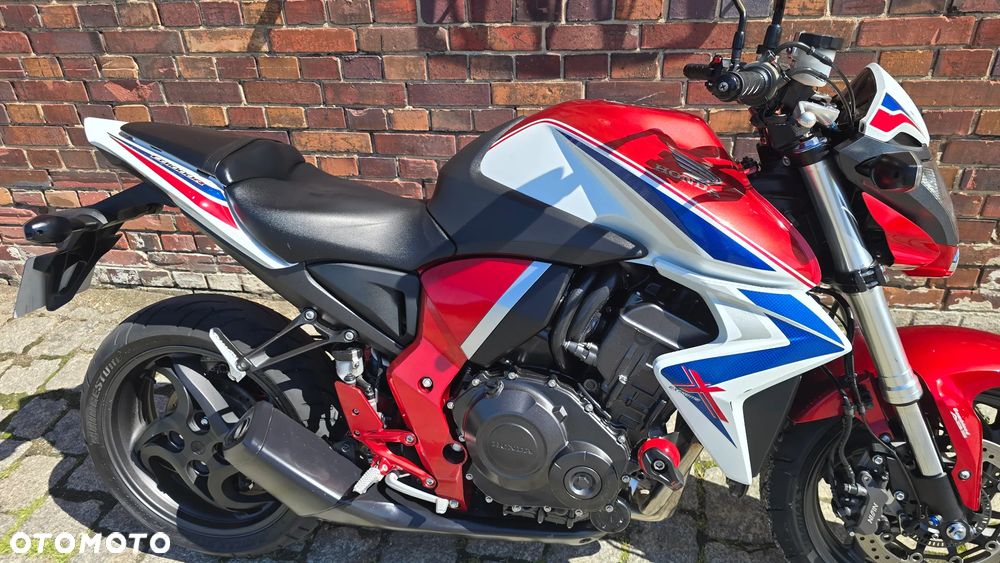 Honda CB - 27