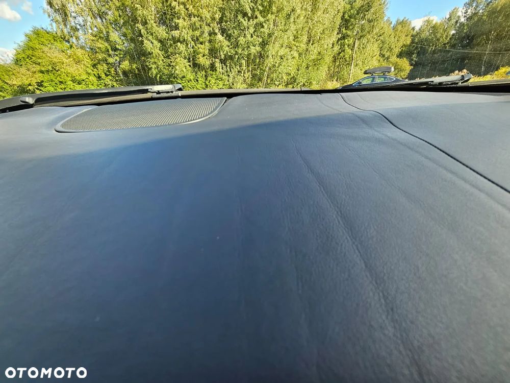 Jaguar XF 3.0 V6 D S Portfolio - 27