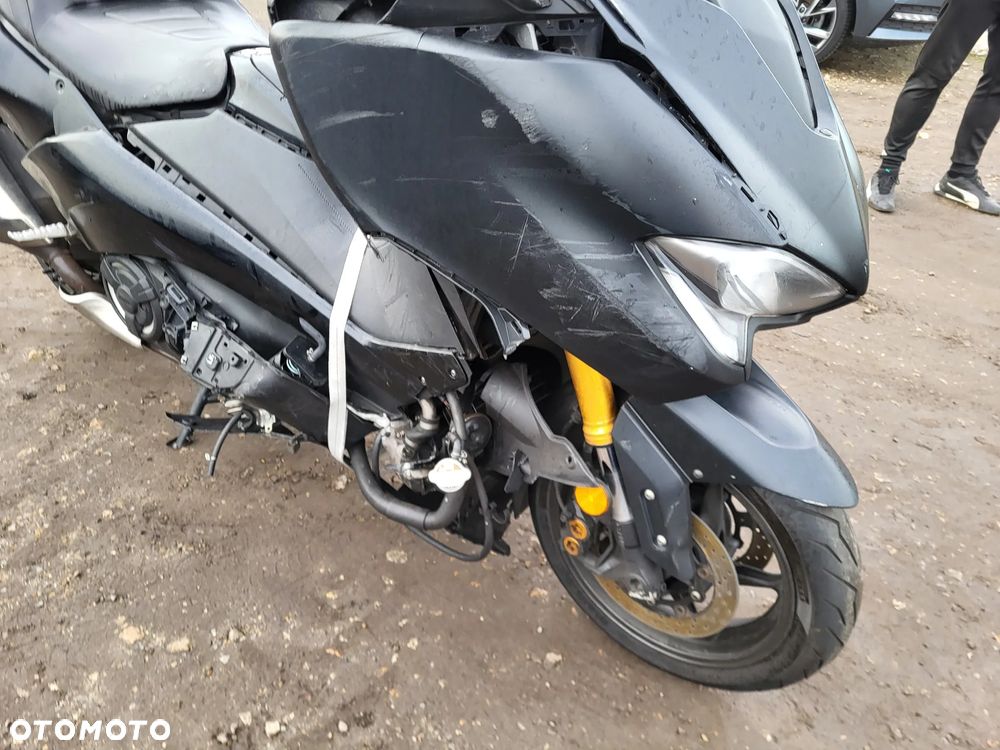 Yamaha Tmax - 6