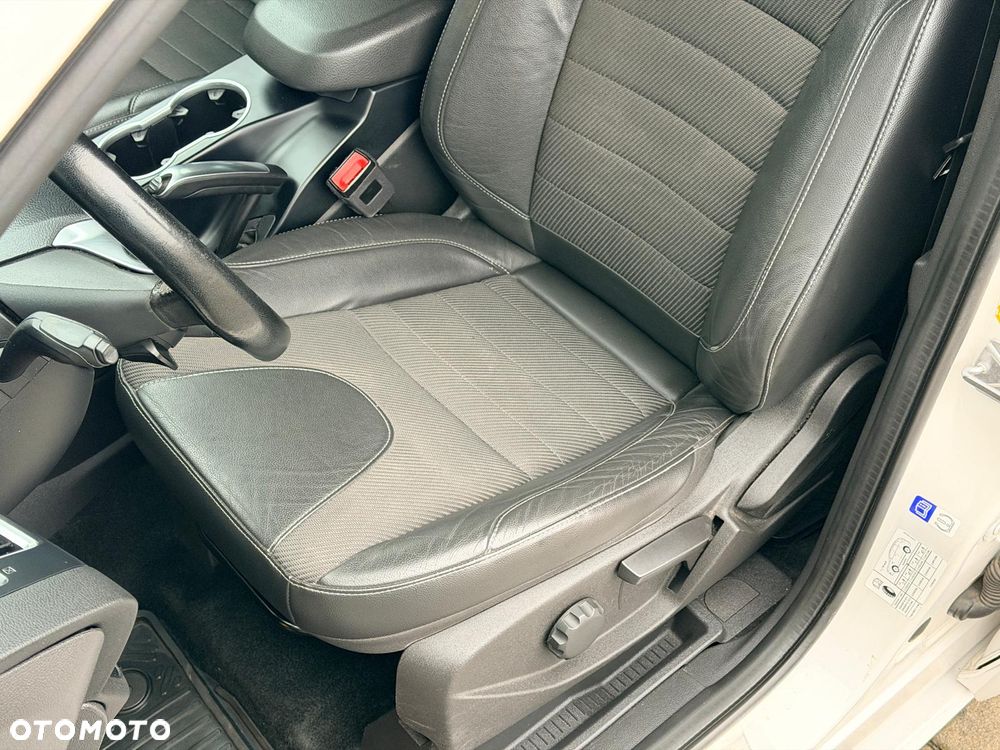 Ford Kuga 1.5 EcoBoost FWD Titanium ASS - 14