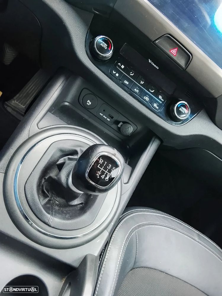 Kia Sportage 1.7 CRDI ISG Xtra Edition - 15