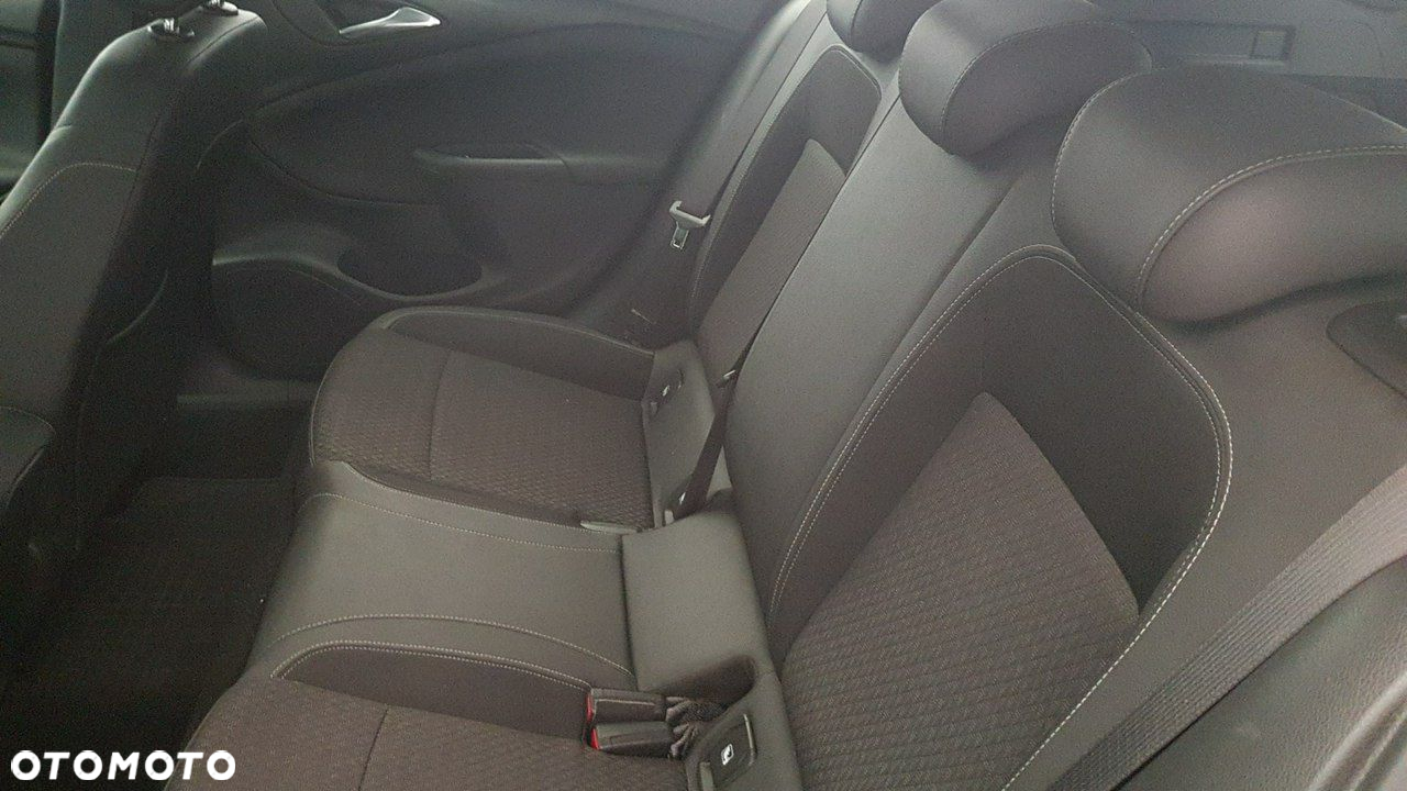 Opel Astra - 14