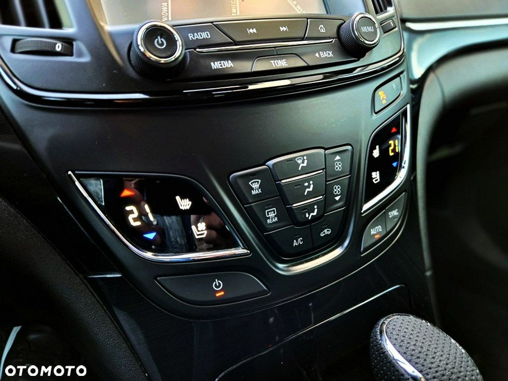 Opel Insignia - 17