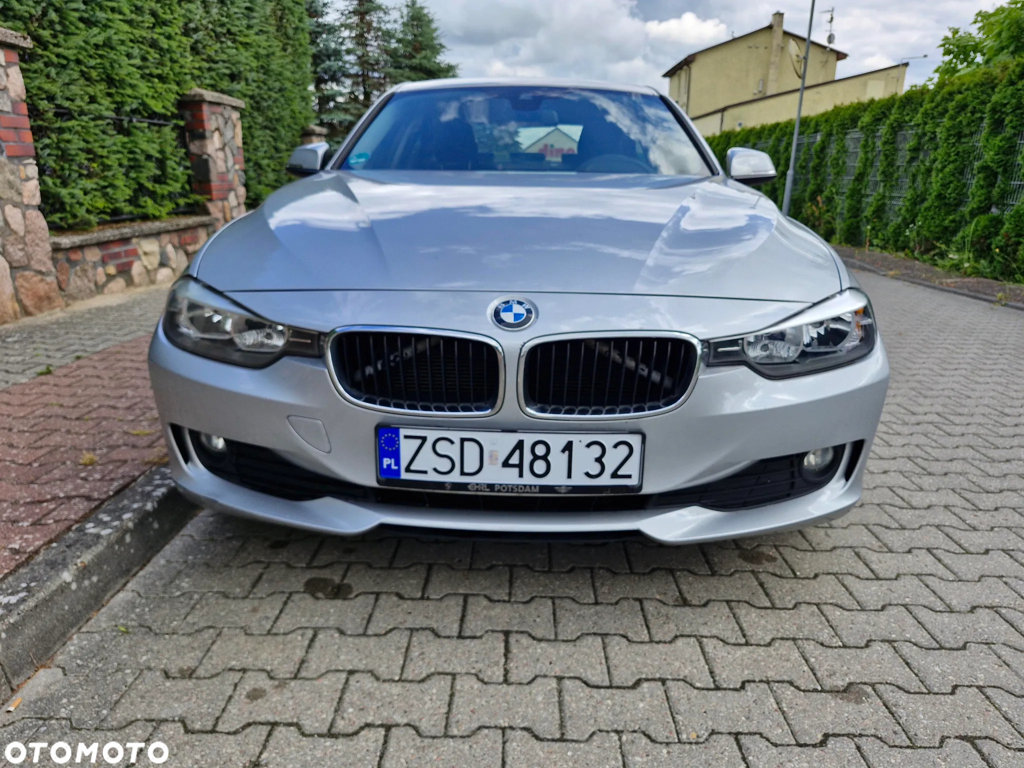 BMW Seria 3 318d DPF Touring Edition Sport - 8