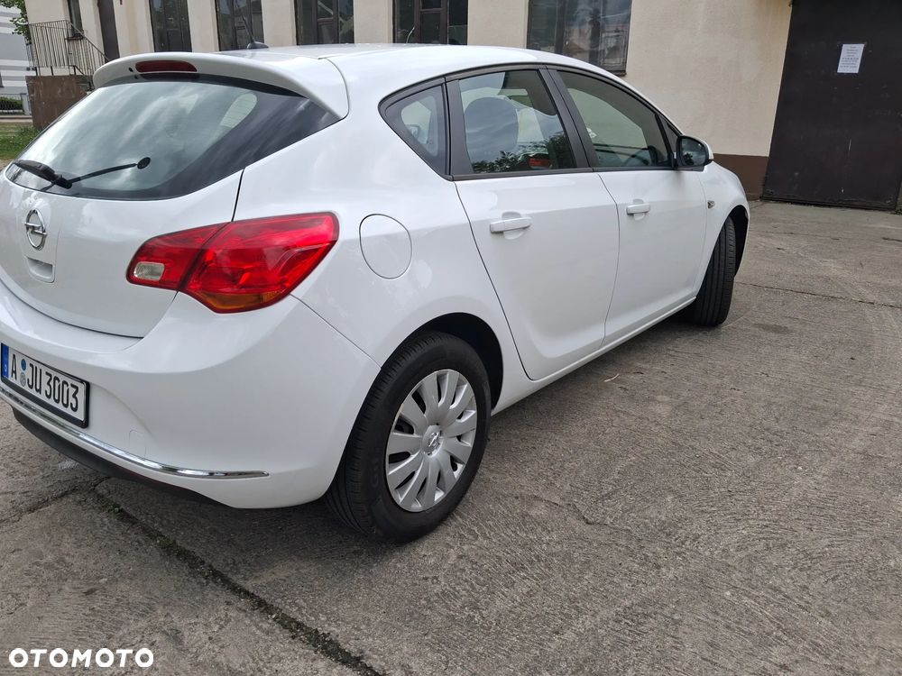 Opel Astra 1.6 Style - 2