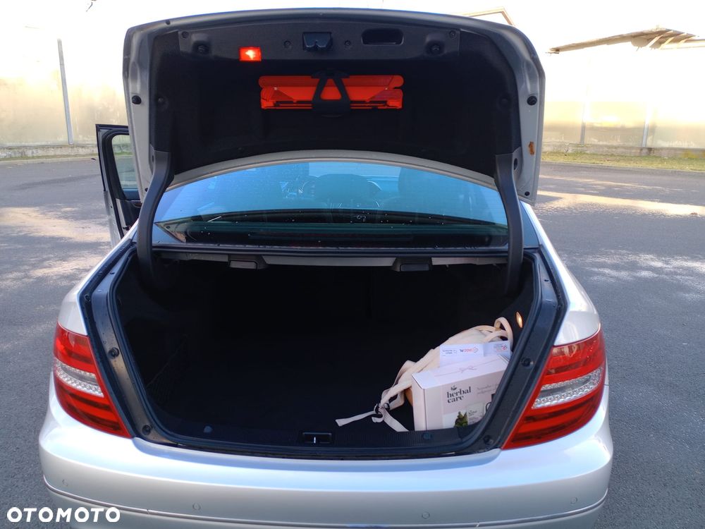 Mercedes-Benz Klasa C 200 Kompressor Automatik Elegance - 9