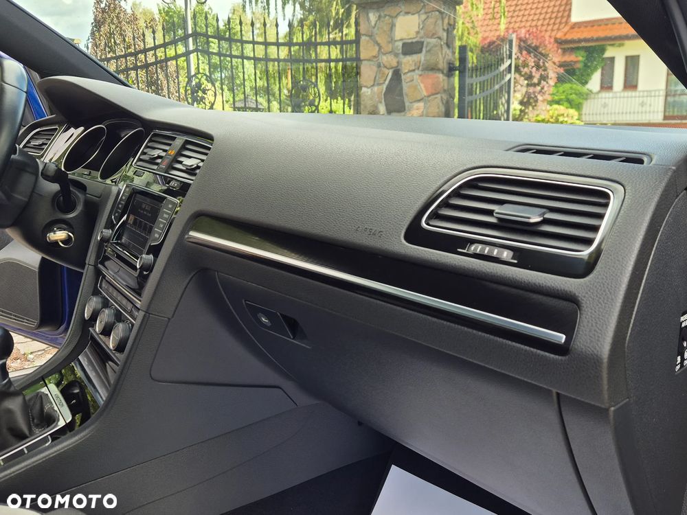 Volkswagen Golf R 4Motion BlueMotion Technology - 35