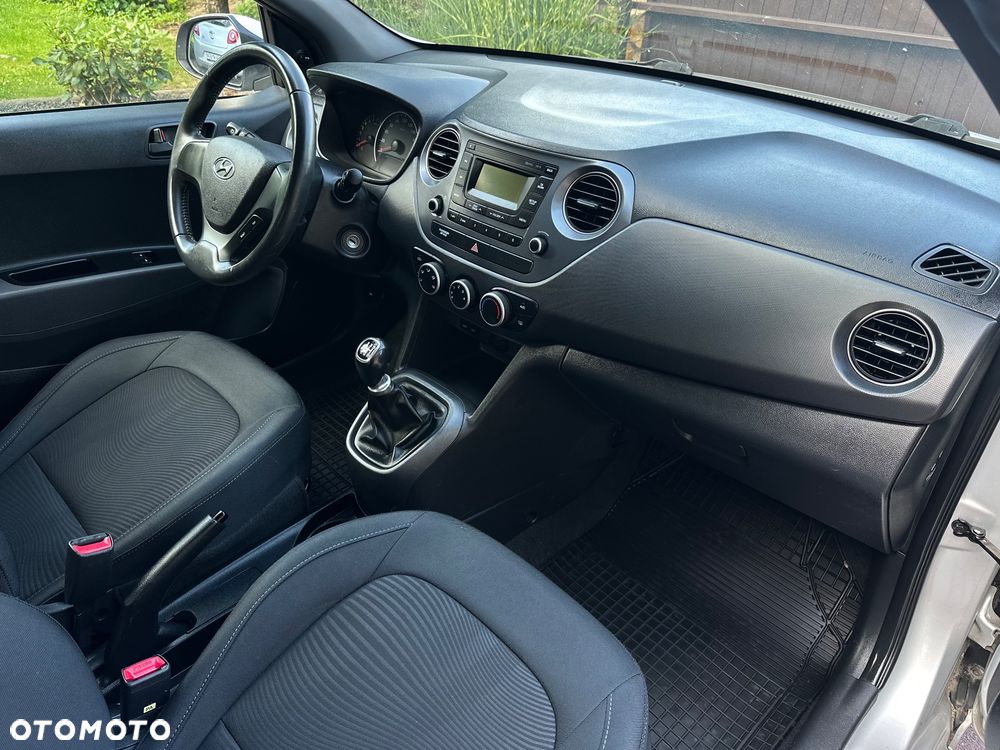 Hyundai i10 1.0 BlueDrive Comfort - 20