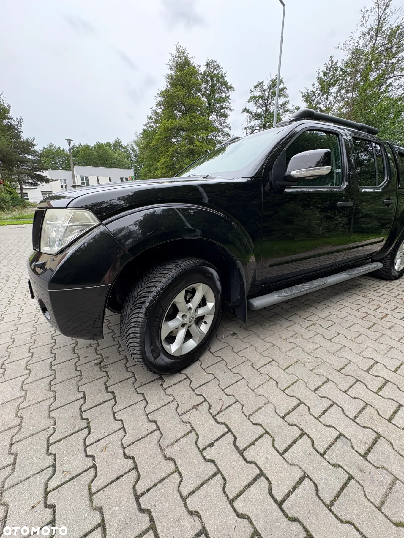 Nissan Navara 2.5 D Platinum - 6