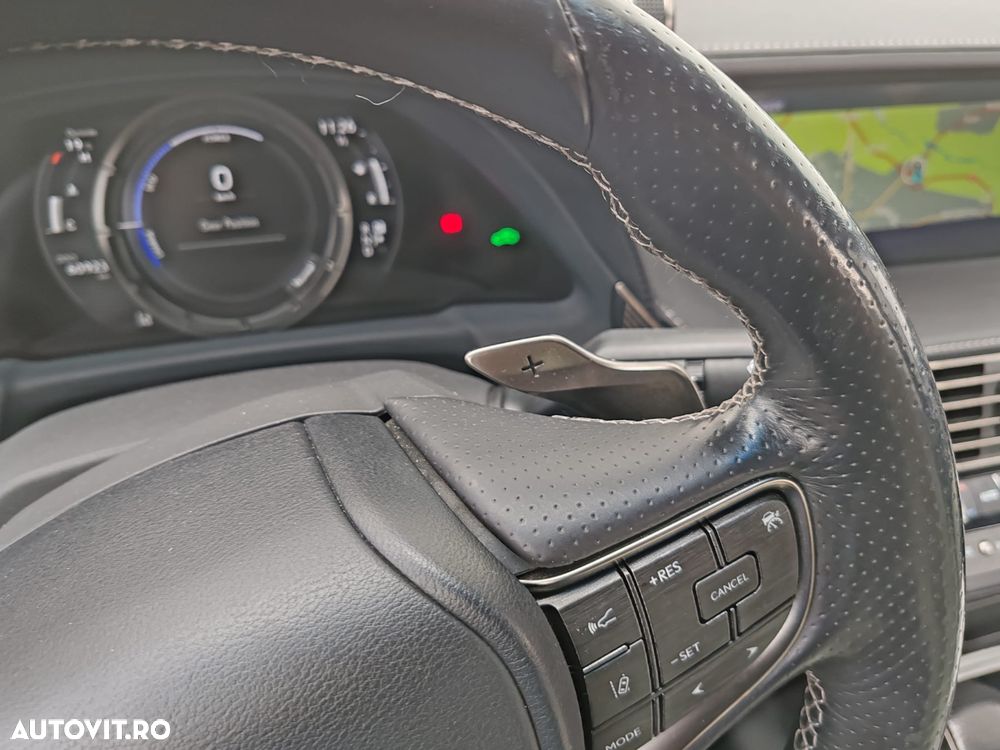 Lexus Seria LS - 34