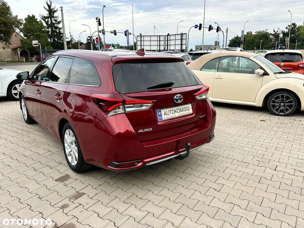 Toyota Auris 1.8 HSD Luna - 9