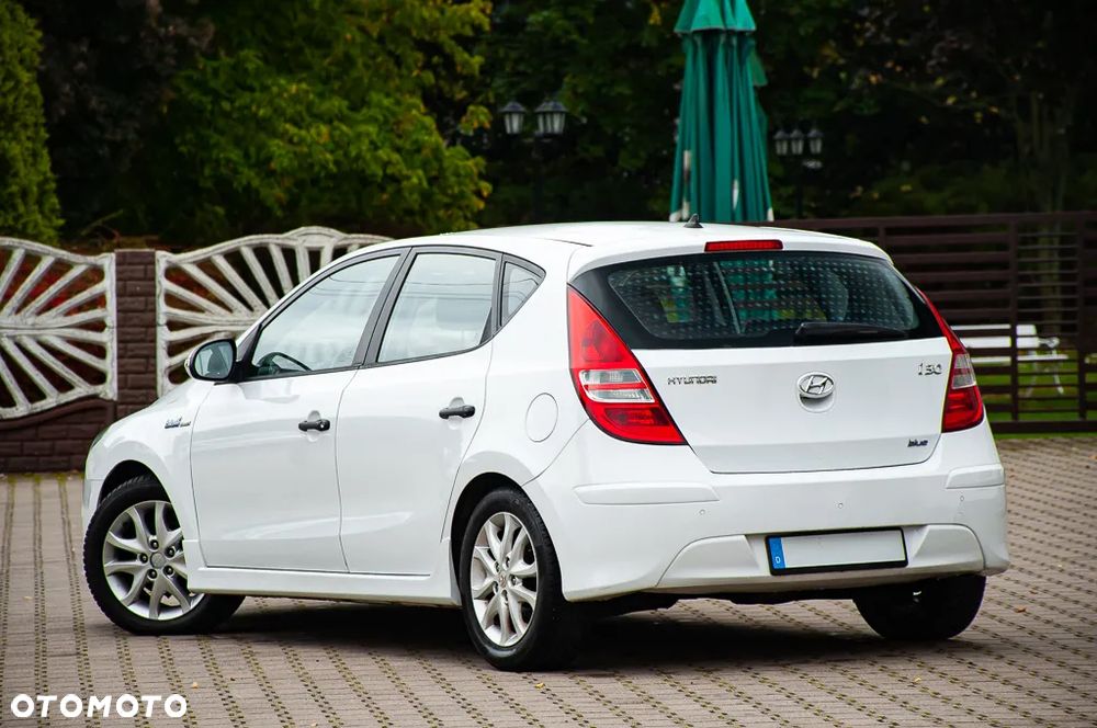Hyundai i30 1.6 CRDI blue Classic - 24