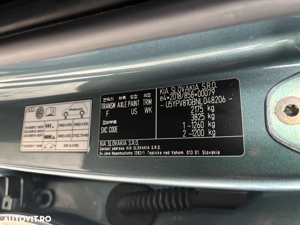 Kia Sportage 1.6 T-GDI HEV 6AT 4x2 Style - 38