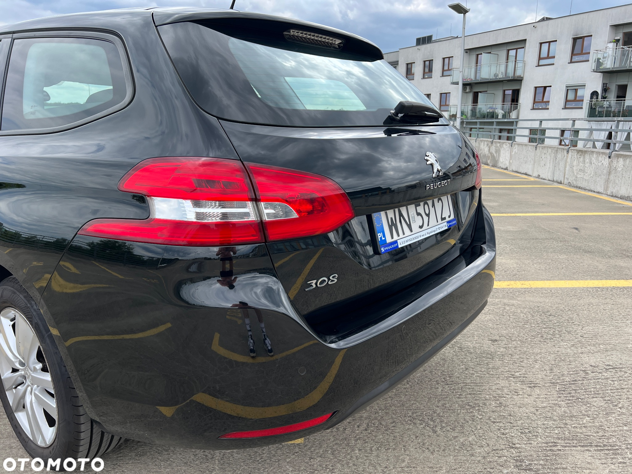 Peugeot 308 SW 1.6 BlueHDi Active S&S - 9