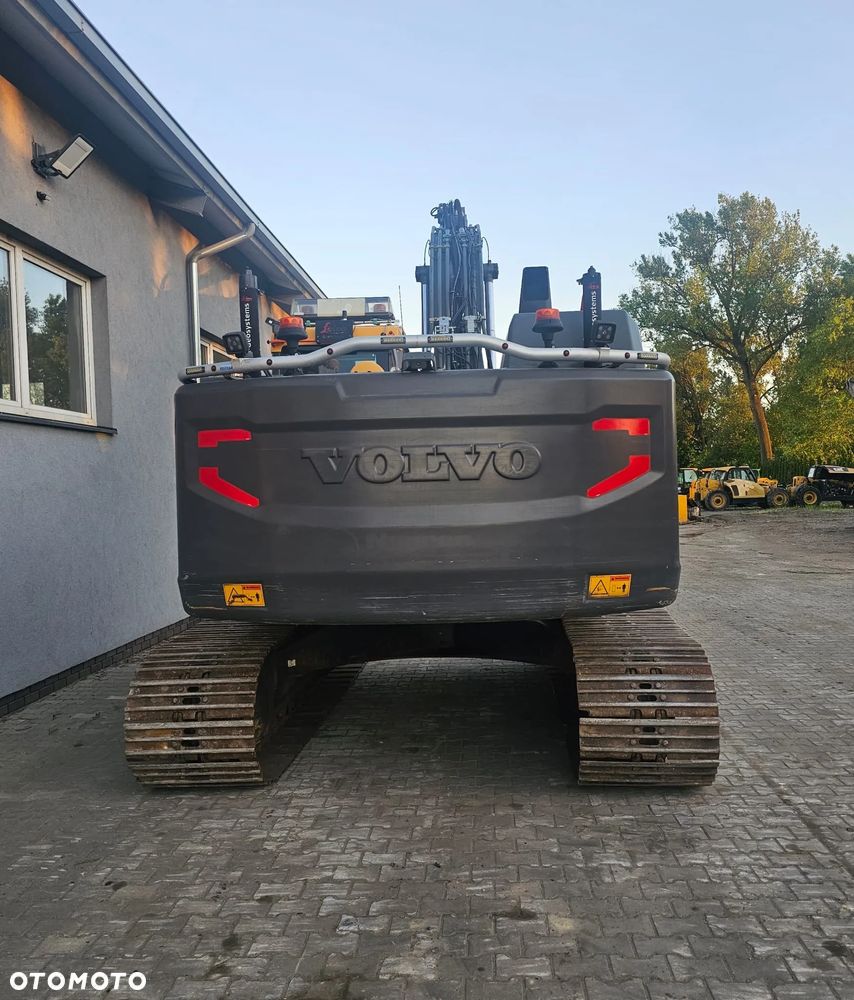 Volvo EC220EL - 4