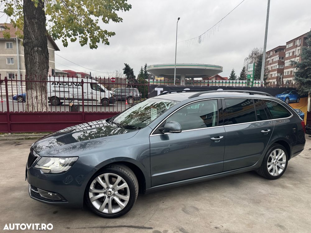 Skoda Superb 2.0 TDI Green tec DSG Elegance - 2