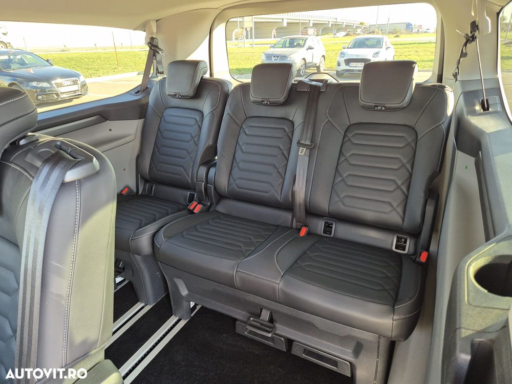 Ford Tourneo Custom Bus 320L 2.0 EcoBlue 170 CP 8AT L2H1 AWD Titanium - 11