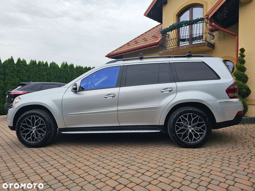 Mercedes-Benz GL - 6