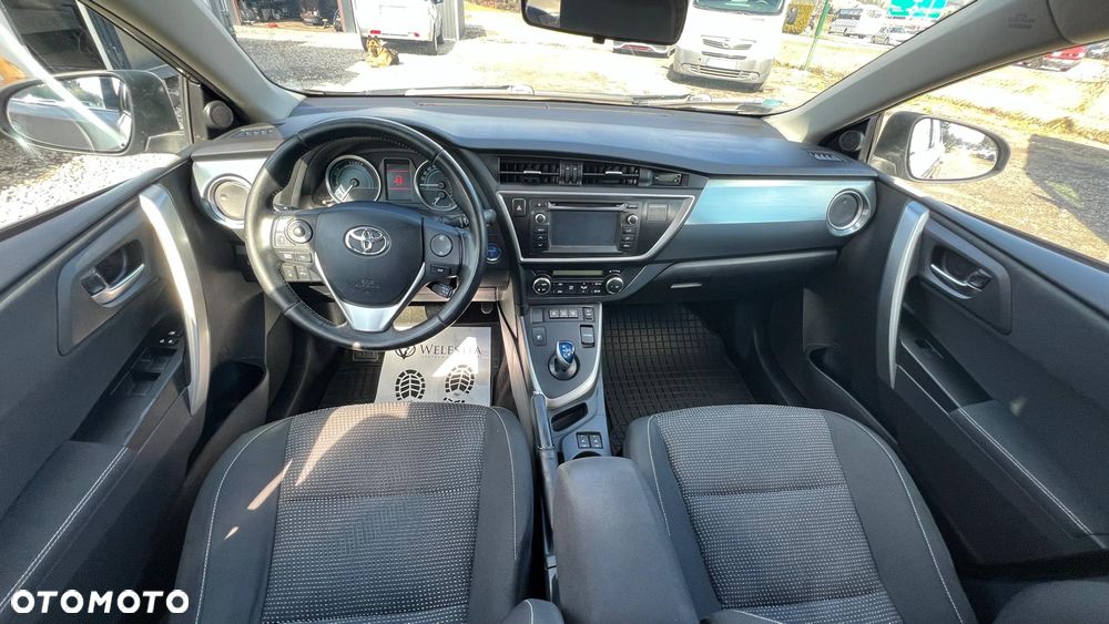 Toyota Auris - 19