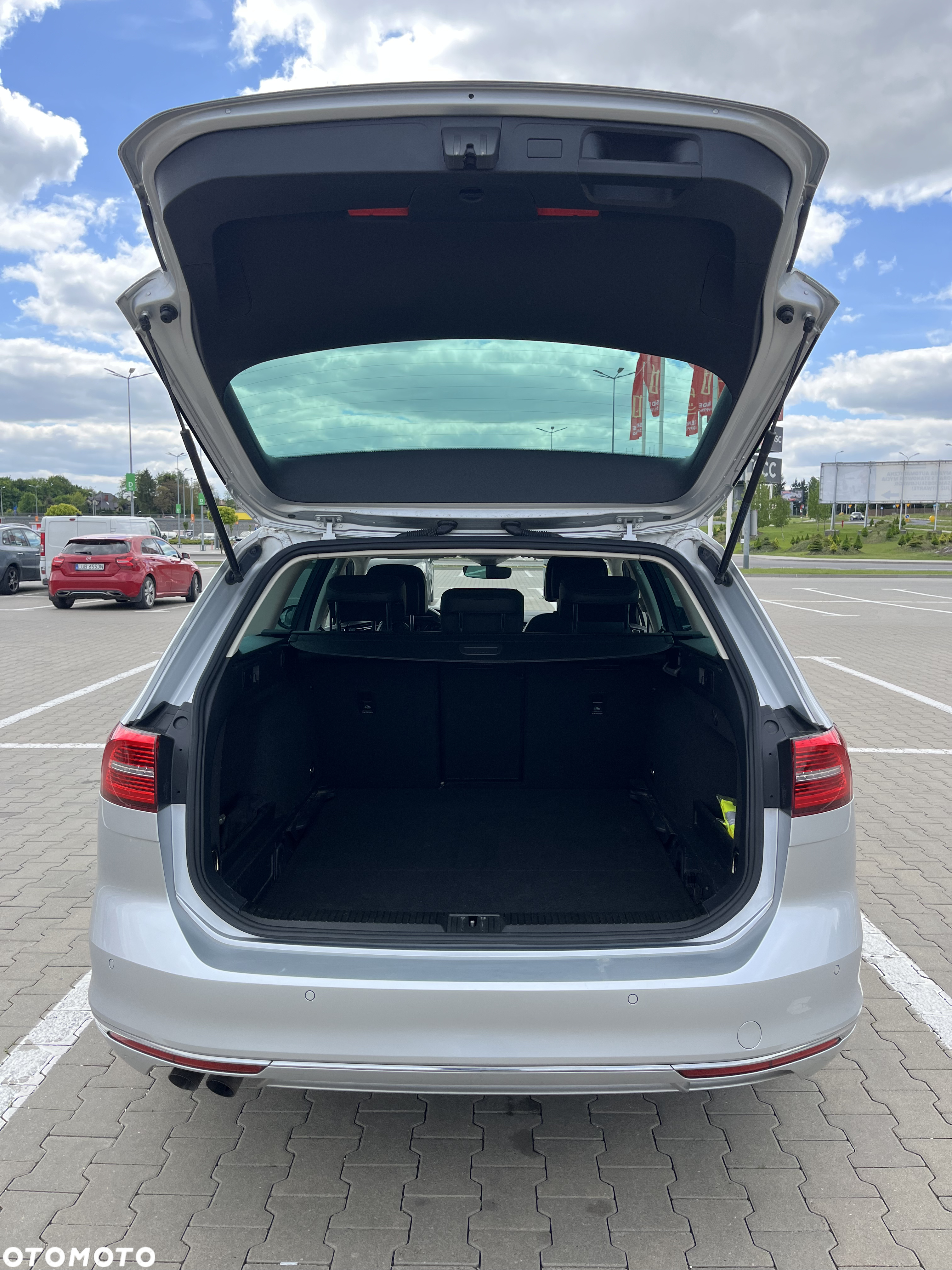 Volkswagen Passat 2.0 TDI BMT Highline DSG - 12