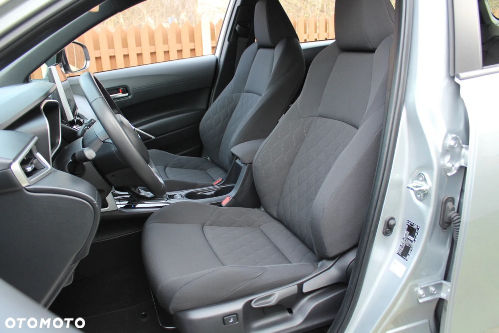 Toyota Corolla Cross 2.0 Hybrid Comfort - 34