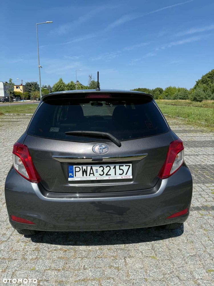 Toyota Yaris 1.33 Dynamic - 3