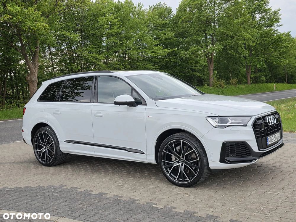 Audi Q7 - 8