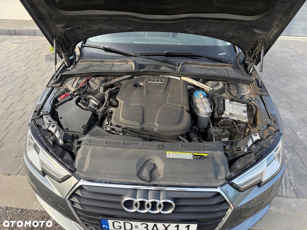 Audi A4 Avant 2.0 TDI ultra S tronic design - 24
