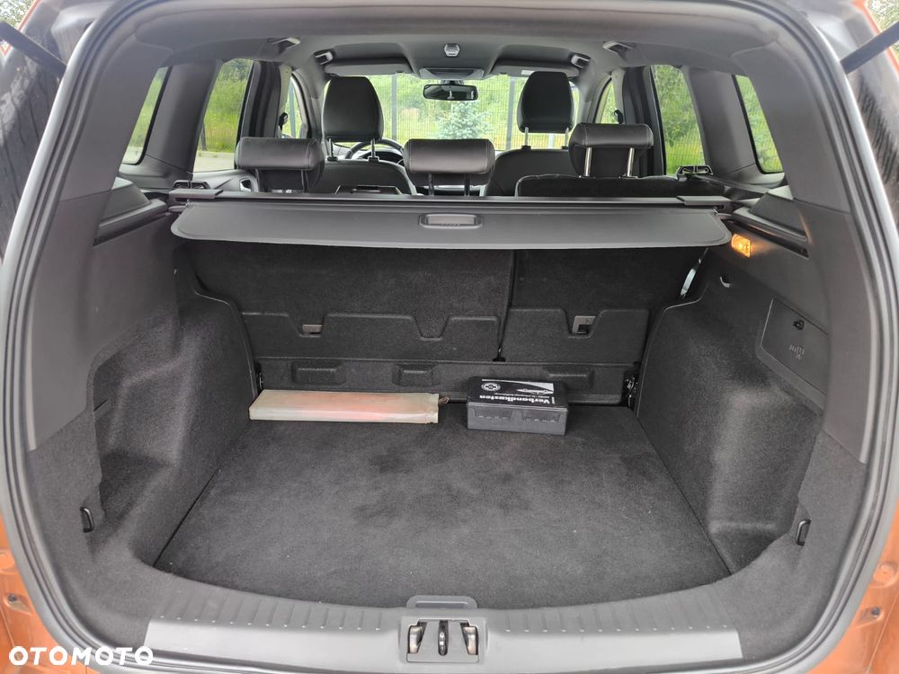 Ford Kuga 2.0 TDCi AWD ST-Line - 8